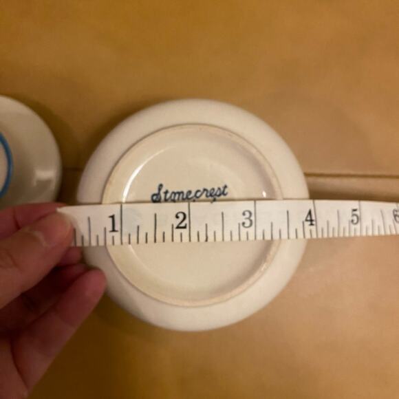 Stonecrest Vintage Sugar Bowl with Lid - Picture 6 of 6